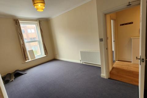 1 bedroom flat to rent, Old Christchurch Road, Bournemouth BH1