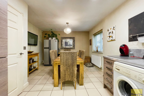 4 bedroom semi-detached house for sale, Gabriel Close, Bristol, South Gloucestershire