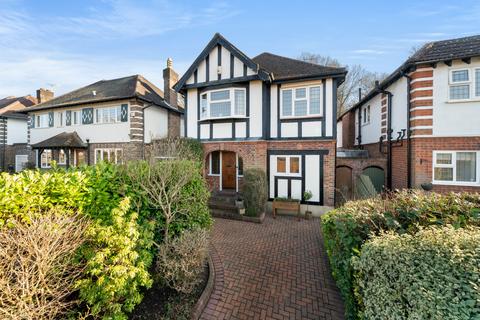 3 bedroom detached house for sale, Esher KT10