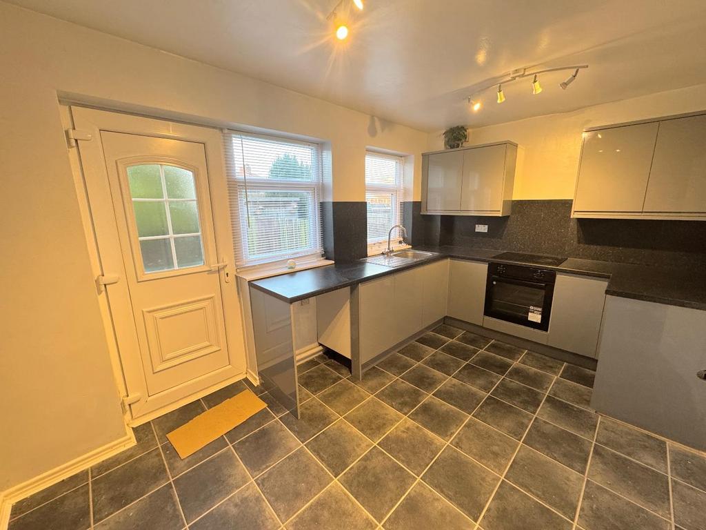 Dining kitchen