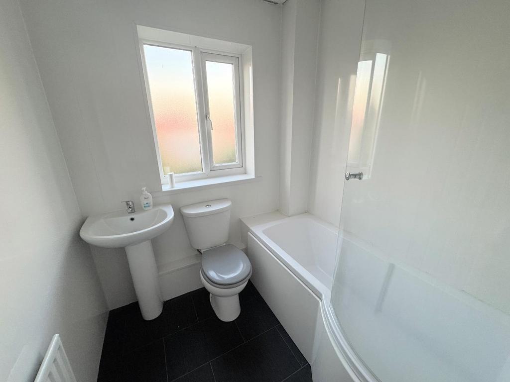 Family bathroom