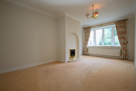 2 bedroom bungalow for sale, Castlegate Drive, Pontefract