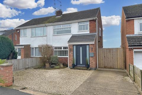 3 bedroom semi-detached house for sale, Riverside Road, Newark