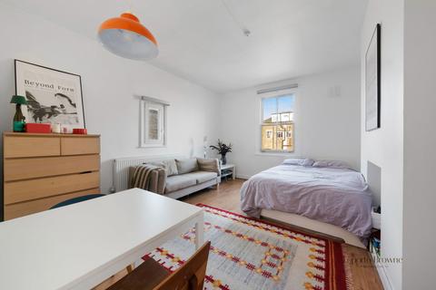 Studio for sale, Brondesbury Villas, NW6