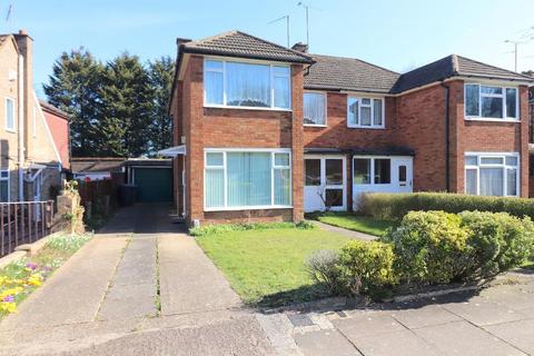 3 bedroom semi-detached house for sale, Luton LU1