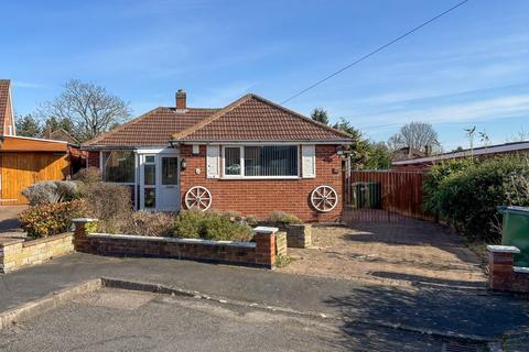 2 bedroom bungalow to rent, Woodcote Road, Leicester, LE3