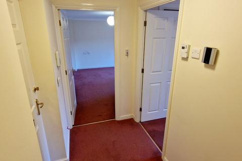 1 bedroom ground floor flat for sale, Church Street, Littlehampton BN17