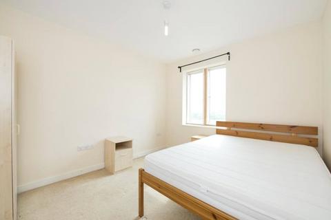 1 bedroom apartment to rent, Luminosity Court, West Ealing W13