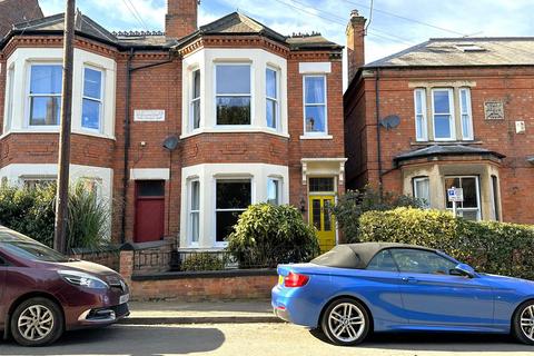 4 bedroom semi-detached house for sale, Belmont, Wellington Road, Newark