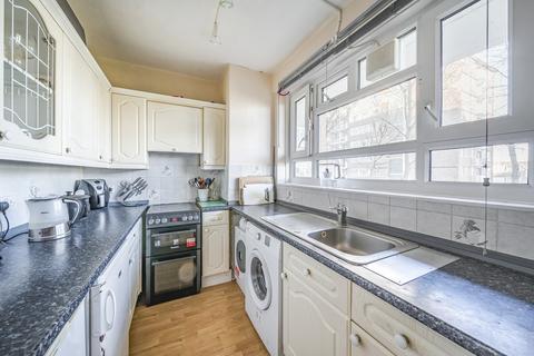 2 bedroom apartment for sale, Albert Drive, London SW19