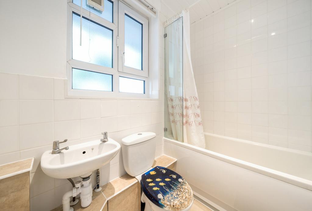 1317020-2-685d6bd...