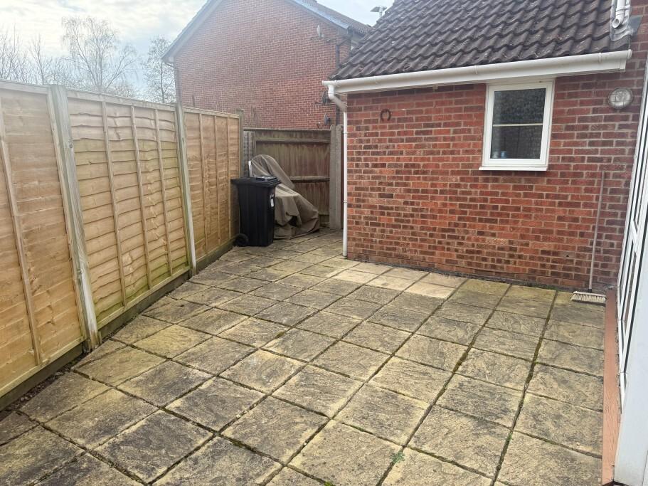 Rear Garden Pic 2