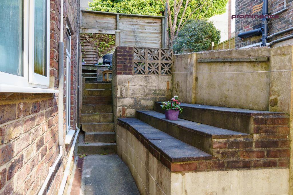 Shanklin Road-8 lge