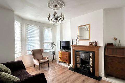 4 bedroom townhouse for sale, Vicarage Park, Plumstead, London, SE18 7SU