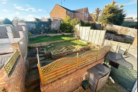 54 Drayton Place, Irthlingborough, Wellingborough, NN9 5TD