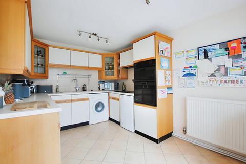 3 bedroom terraced house for sale, King Arthur Close, Cheltenham GL53