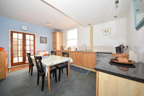 3 bedroom apartment for sale, Dale Street, Leamington Spa