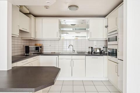 2 bedroom apartment for sale, Stockholm Way, London, E1W