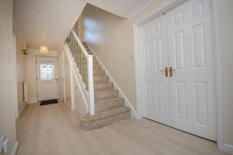 4 bedroom detached house for sale, Heathfields, Downend, Bristol, BS16 6HT