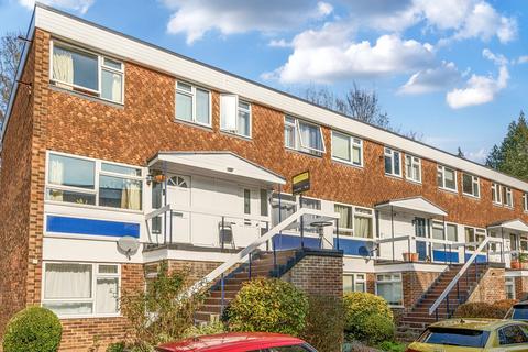 2 bedroom apartment for sale, Caveside Close, Chislehurst