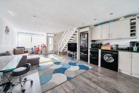 7, Rutland Court Caveside Close, Chislehurst, BR7 5NL