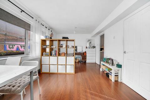 Studio to rent, Langthorne House, Merchant Street, London, E3