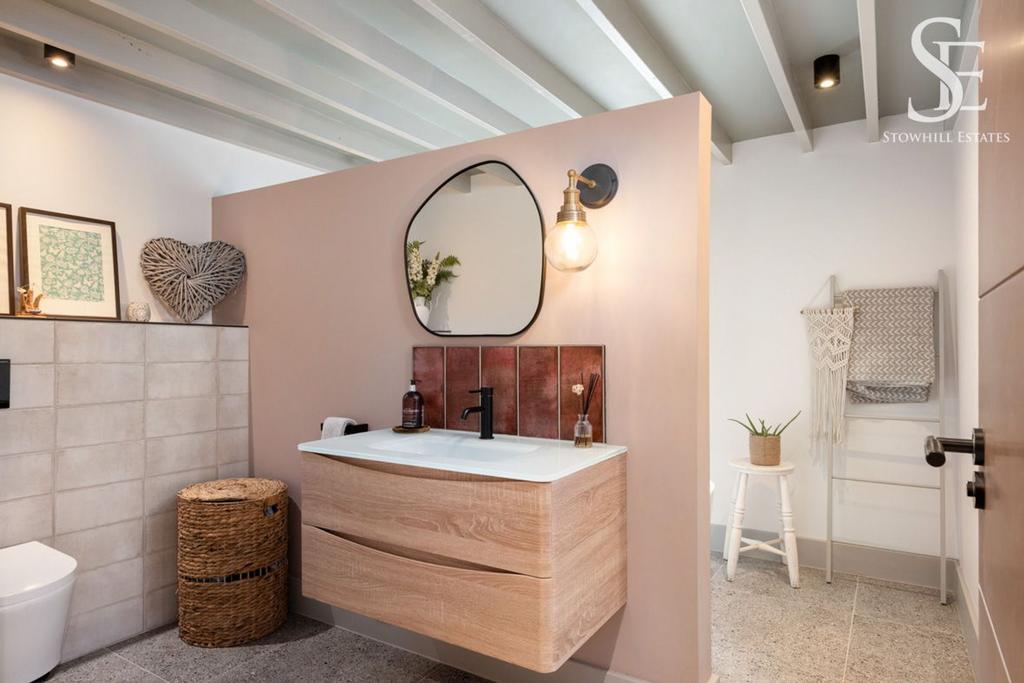 Family bathroom