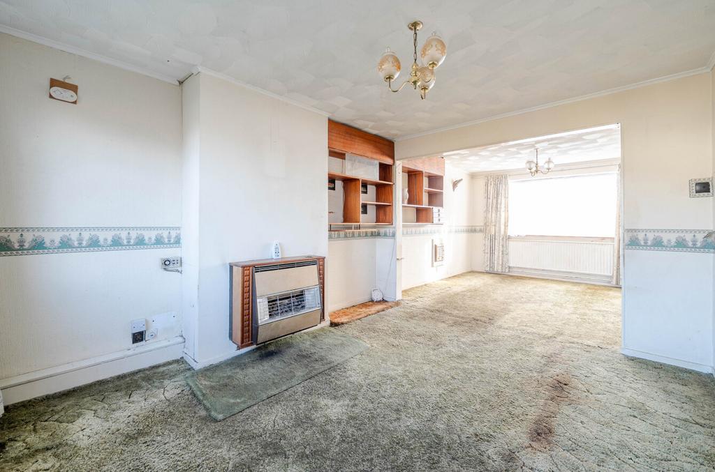 Lounge / Dining Room