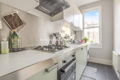 2 bedroom flat to rent, Heyford Terrace Vauxhall SW8