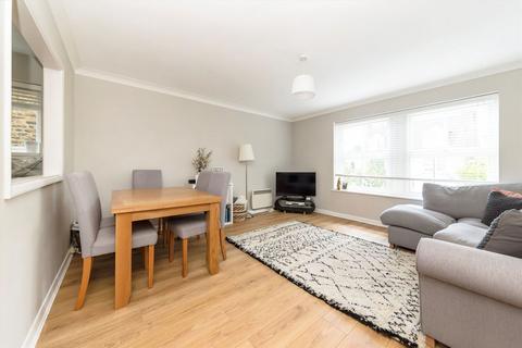 2 bedroom flat to rent, Spencer Hill, Wimbledon