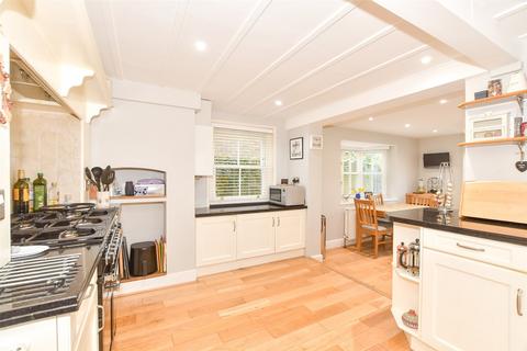 4 bedroom detached house for sale, Cripplegate Lane, Southwater, Horsham, West Sussex