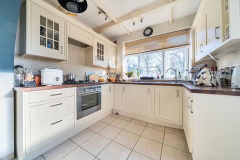 6 Powys Close, Bexleyheath, DA7 5RP