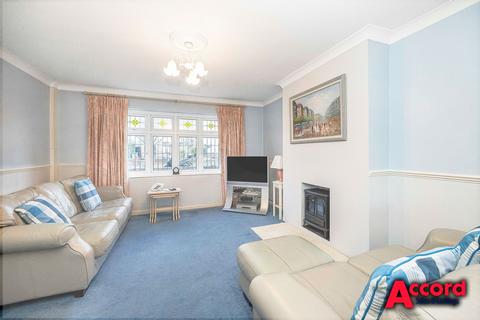 3 bedroom semi-detached house for sale, Garry Way, Romford, RM1