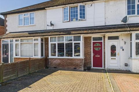 2 bedroom terraced house for sale, Cromwell Avenue, Aylesbury HP19