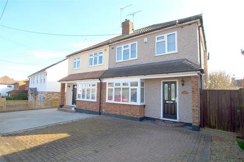 3 bedroom semi-detached house for sale, Cavell Road, Billericay CM11