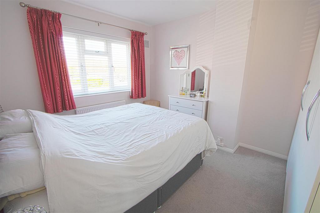 BEDROOM ONE.jpg