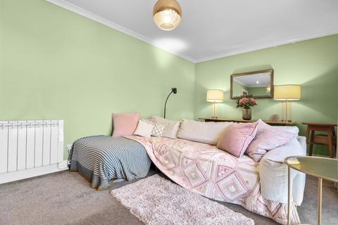 3 bedroom semi-detached house for sale, The Drive, Uckfield, East Sussex, TN22