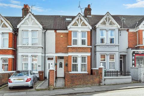 4 bedroom terraced house for sale, Canterbury Street, Gillingham, Kent