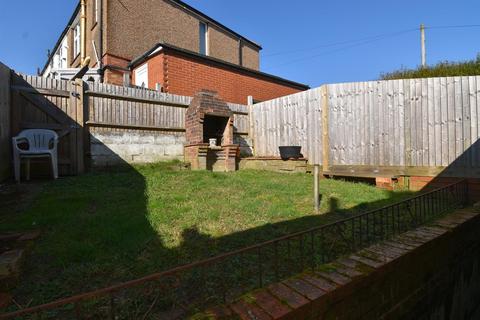 3 bedroom terraced house for sale, Coghurst Road, Hastings