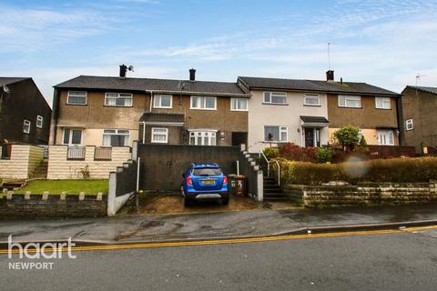 4 bedroom terraced house for sale, Manor Way, Newport