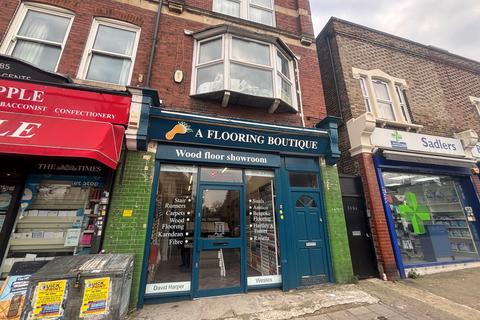 Retail property (high street) to rent, Lordship Lane, East Dulwich, London, SE22