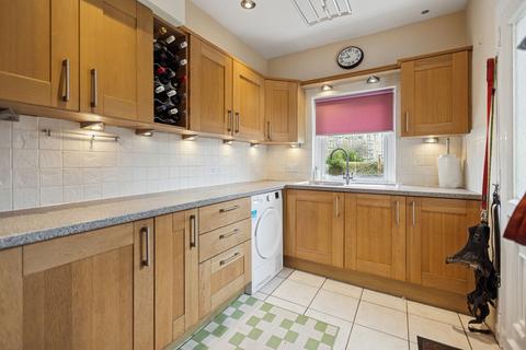8 Corrie Grove, Glasgow, G44 3PP