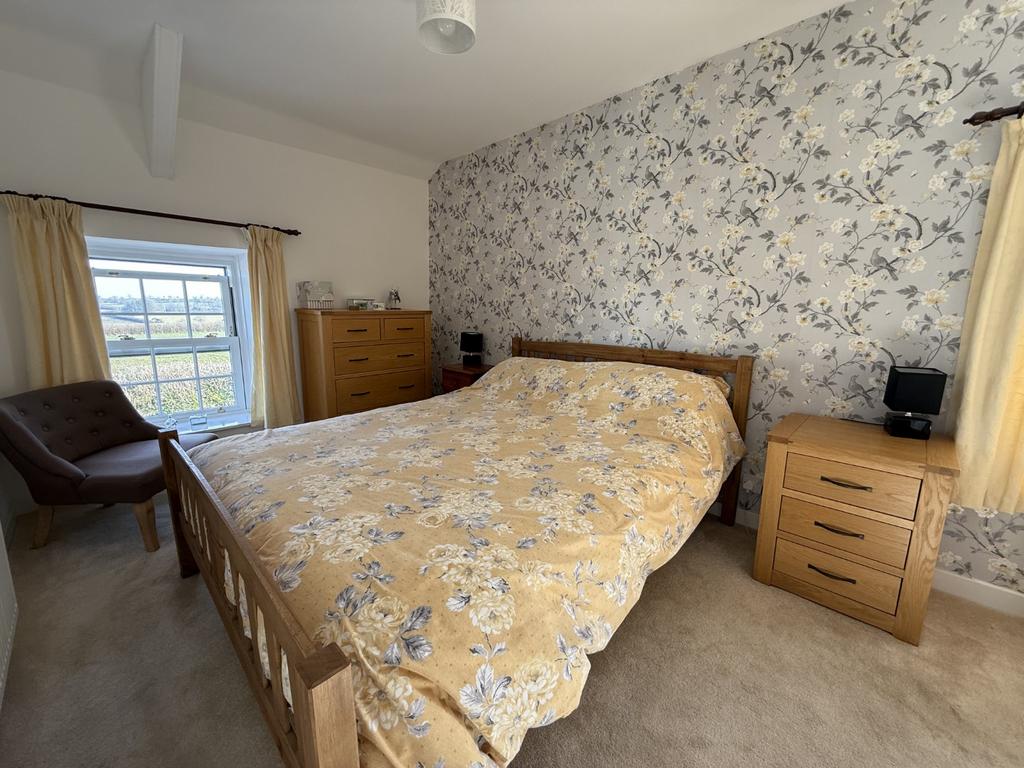 Double Bedroom 2