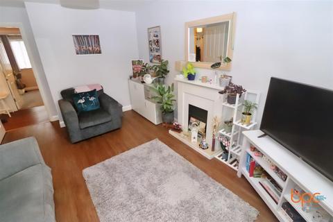 4 Hedgers Close, Ashton, Bristol, BS3 2SX