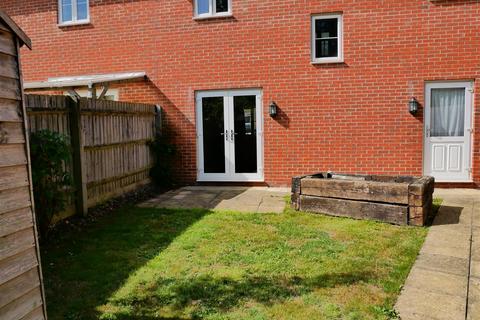 6 Bowood View, Calne, SN11 0HD