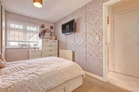 3 bedroom end of terrace house for sale, Magnolia Lane, Steeple View, Essex, SS15