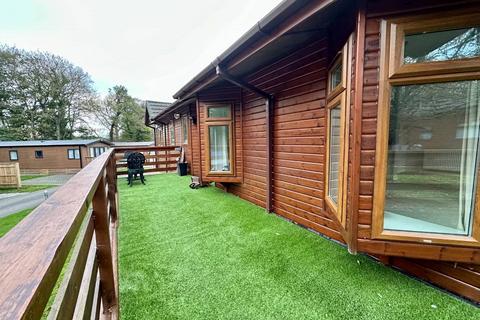 2 bedroom lodge for sale, Goulton Lane Northallerton