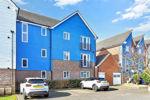 2 bedroom apartment for sale, George Stewart Avenue, Faversham, Kent