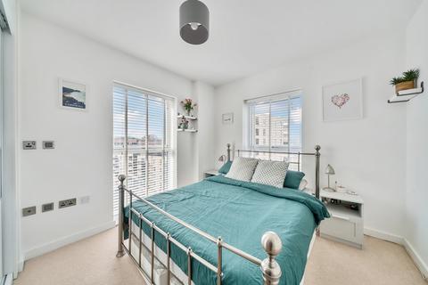 2 bedroom apartment for sale, Sandy Hill Road, London