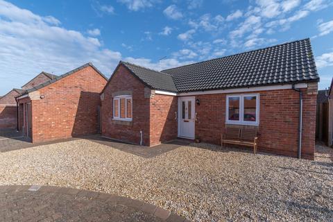 2 bedroom detached bungalow for sale, Salmons Way, Fakenham, NR21